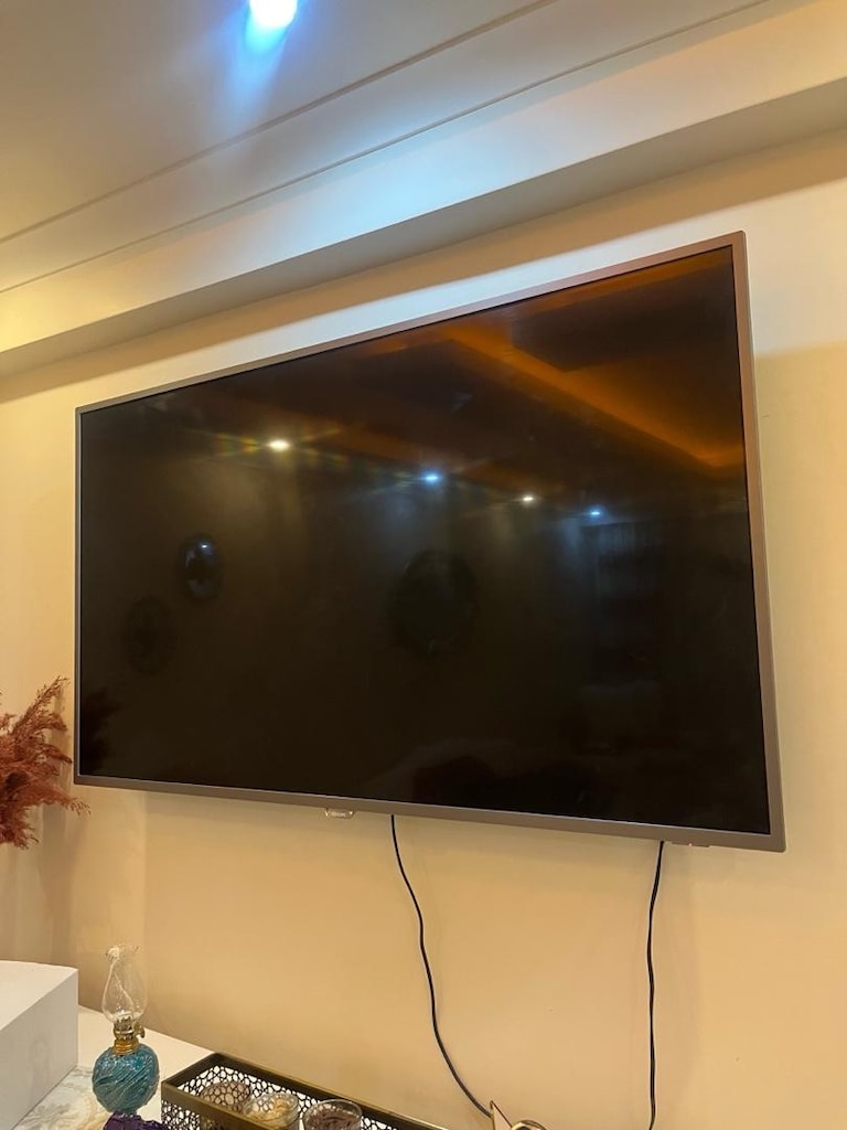 PHİLİPS Tv 124*72 cm - 2