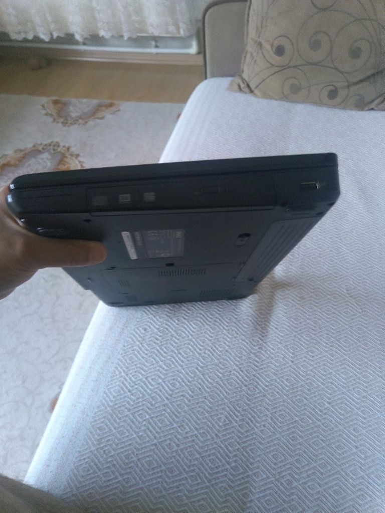 deel laptop çok temiz sıkıntısız - 11