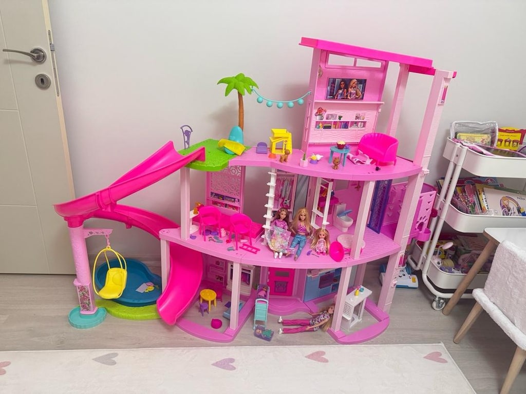 barbi evi