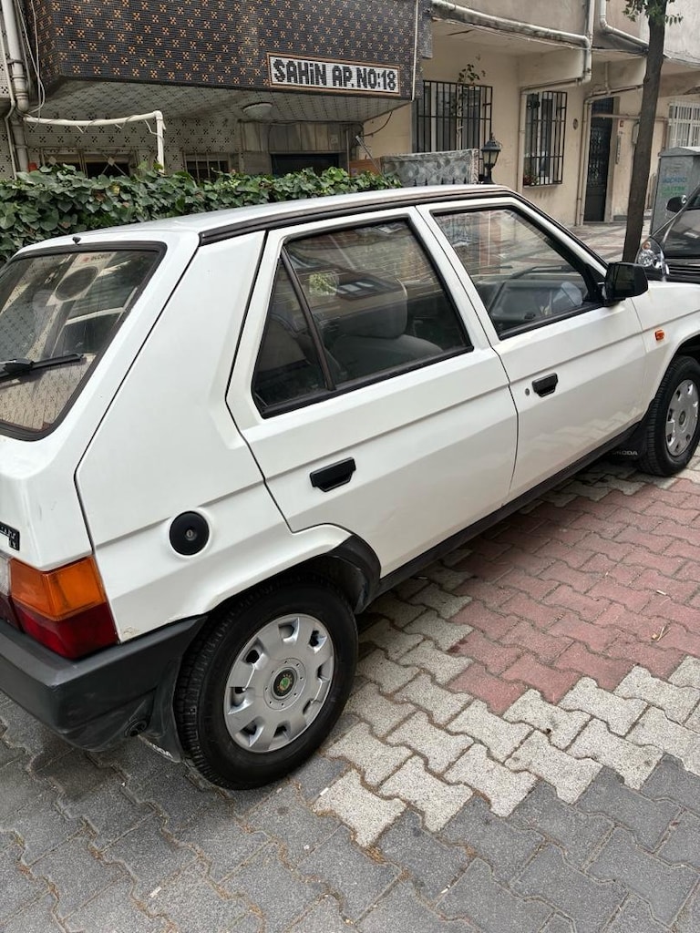 TELEFON PARASINA ARABAAA!!!SKODA FAVORİT - 3