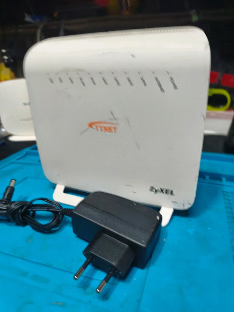 VDSL MODEM ZYXEL - 3