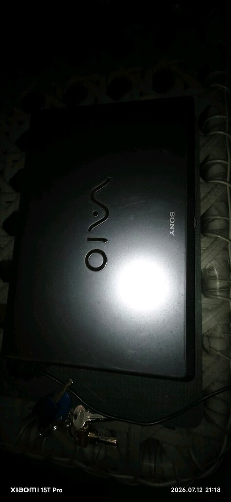 Dizüstü ,notebook Sony Vaio vgn - 6