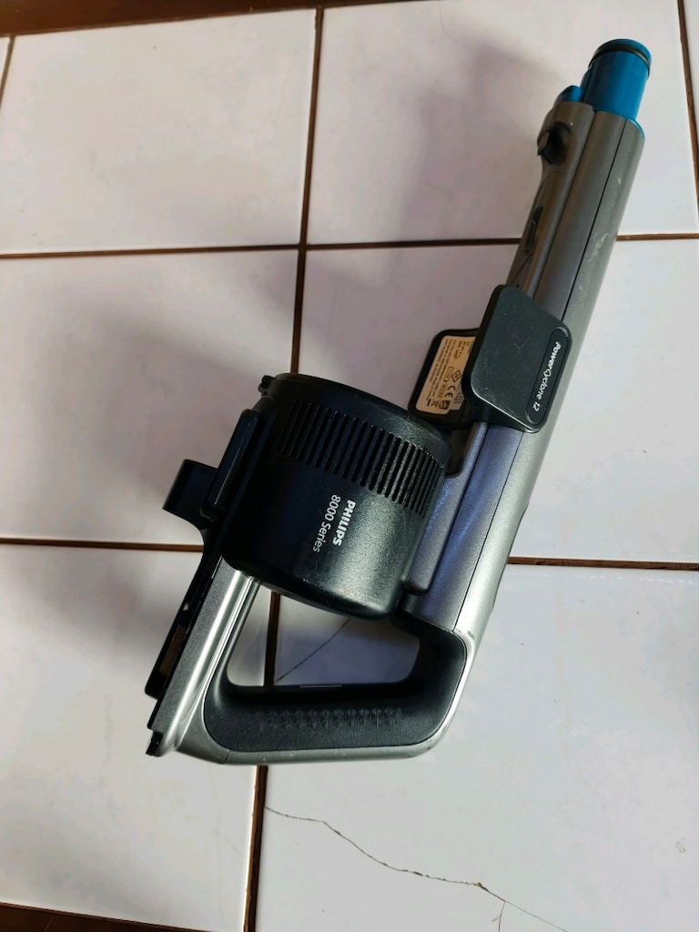 Philips 8000 Serisi Aqua Plus kablosuz dikey şarjlı süpürge XC8057/01 - 11