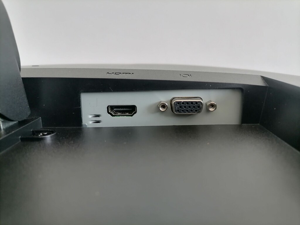 Dell, 23.8 inç (60.47 cm) IPS, Full HD (1920 x 1080), 5 ms, Hdmi - 9