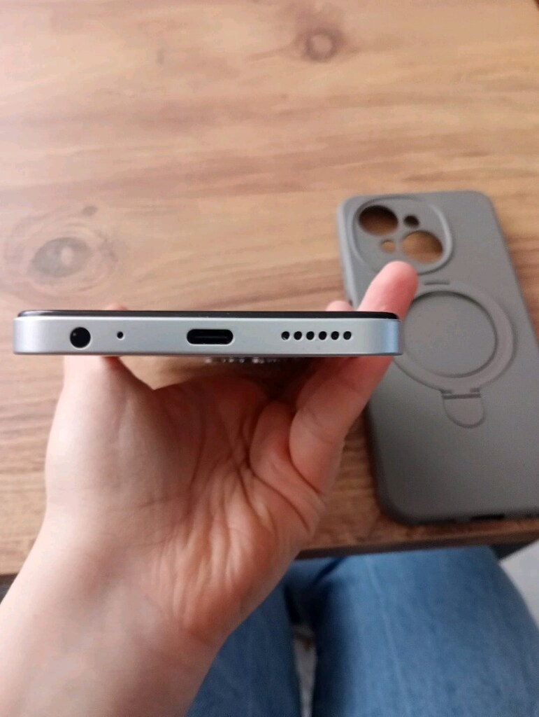 tecno spark go 1 - 5
