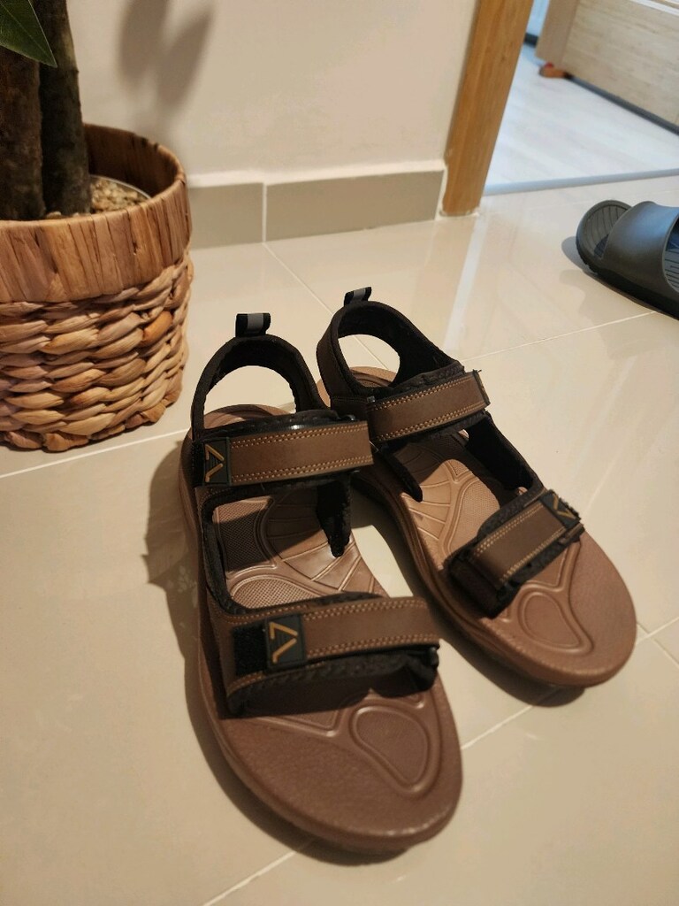 Erkek sandalet 44.5 numara SIFIR - 2