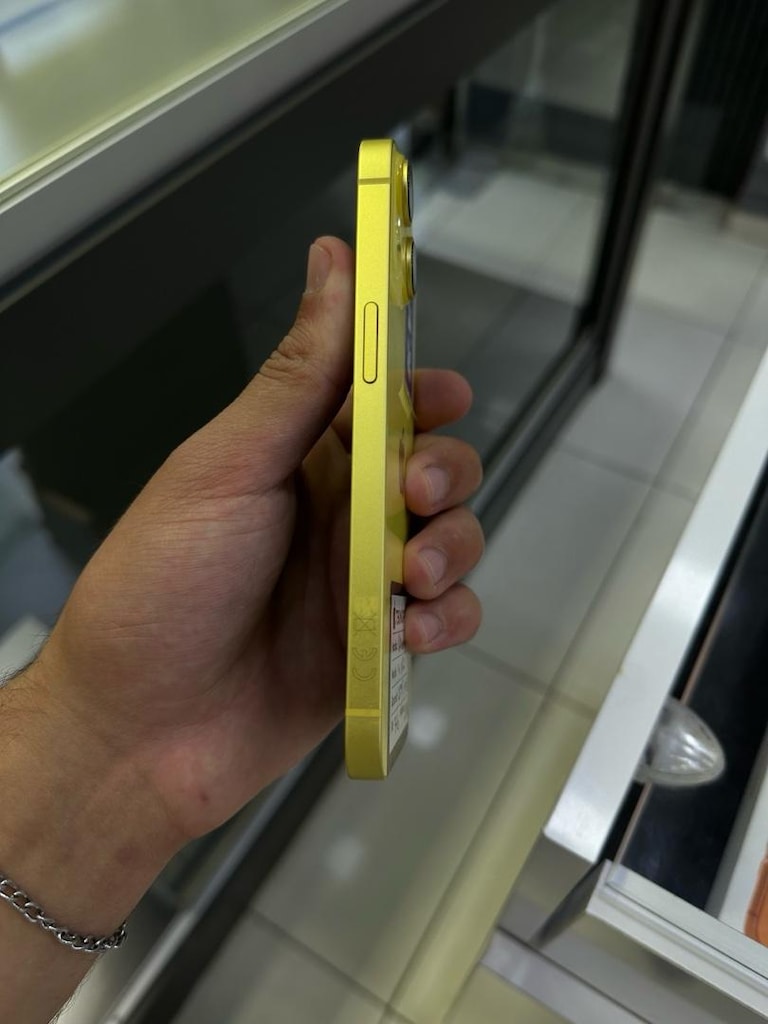 14 düz 256 gb pil 76 1 ay garantisi var - 2
