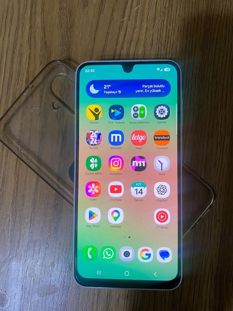 Samsung A26 5g 2.5 aylık cihaz çizik yok - 4