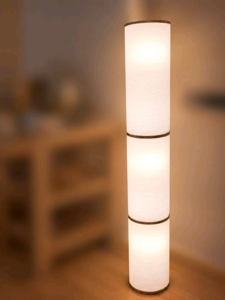 IKEA yer lambası VIDJA 003.091.98 - 5