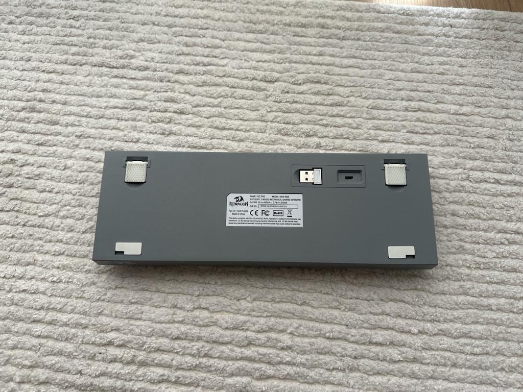 Redragon K616-RGB %60 mekanik klavye - 4