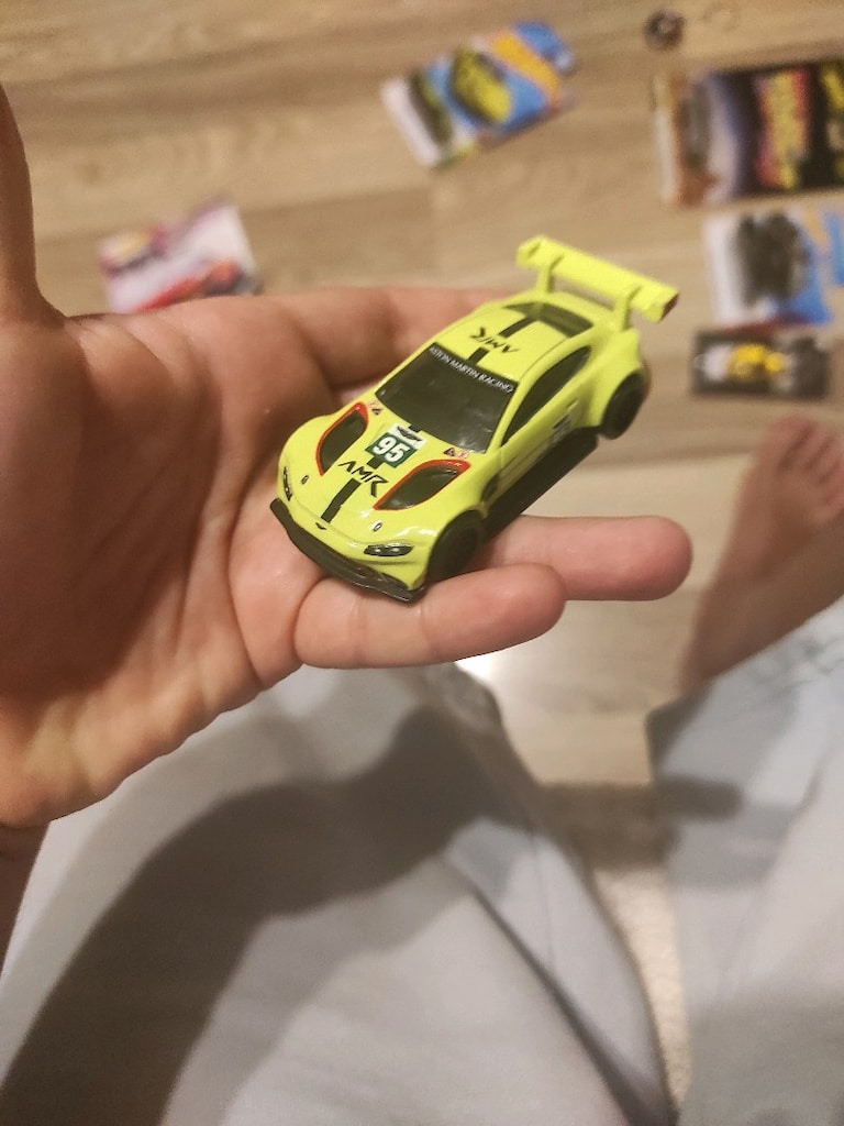 Hot wheels - 6