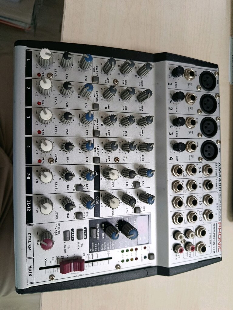 Phonic AM 440 D 8 Kanal FX mikser - 2