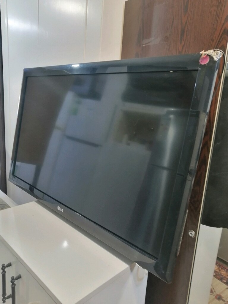 LG marka 104 ekran plazma TV - 9