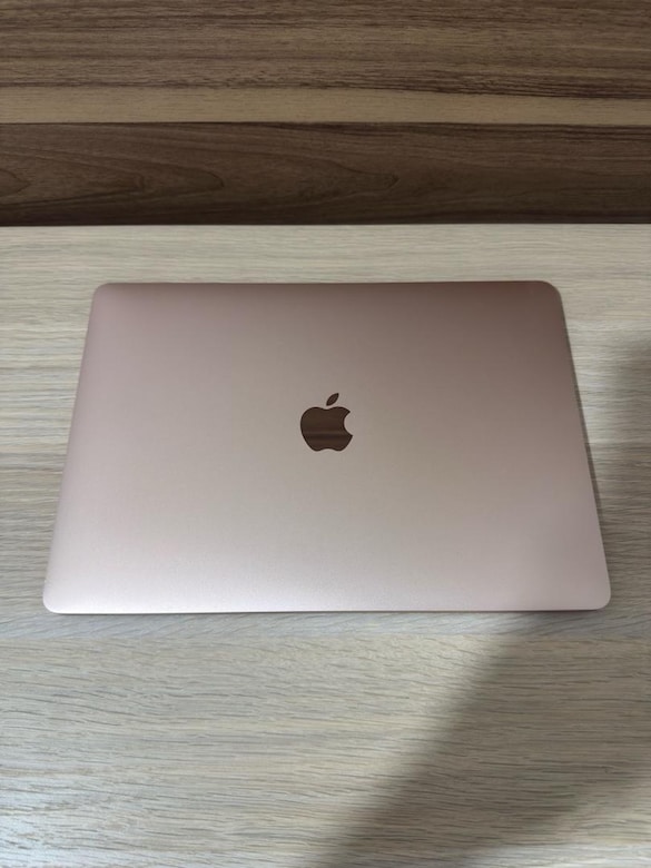 MacBook Air / M1 / 13 inç / 8 GB Ram / 256 GB Ssd - 10
