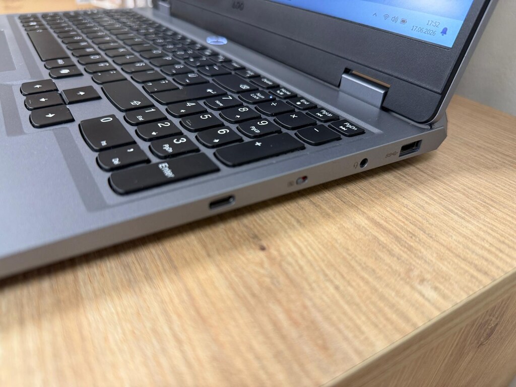 Lenovo LOQ 15IAX9 83GS00PHTR i5 20GB RAM 1TB SSD RTX4060 - 11