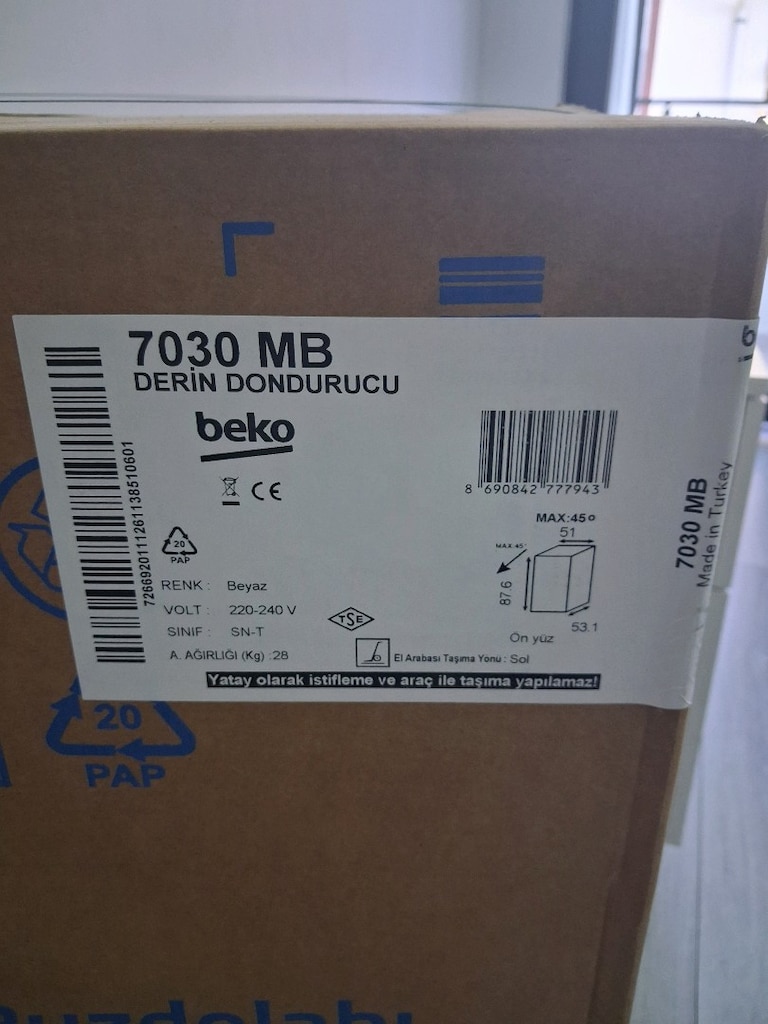 Beko 7030 3 Raflı Derin Dondurucu - 3