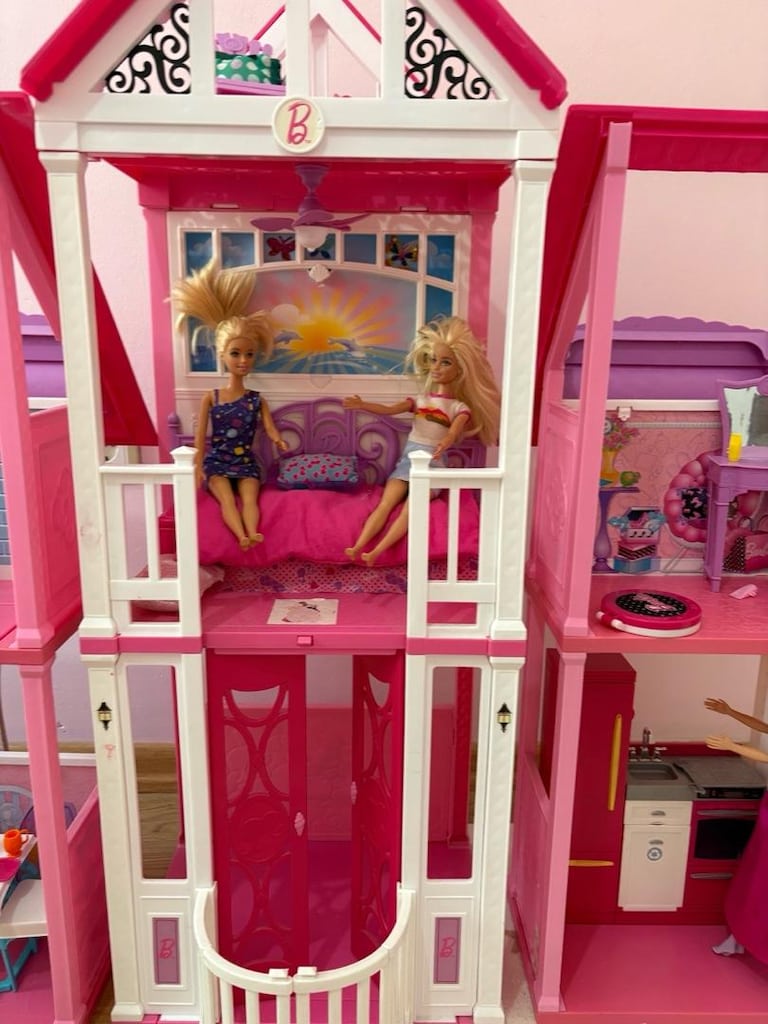 Barbie evi - 3