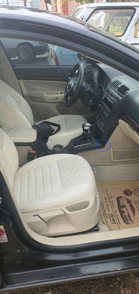 üst açarlı ful paket 1.6 tdi otomatik octavia - 8