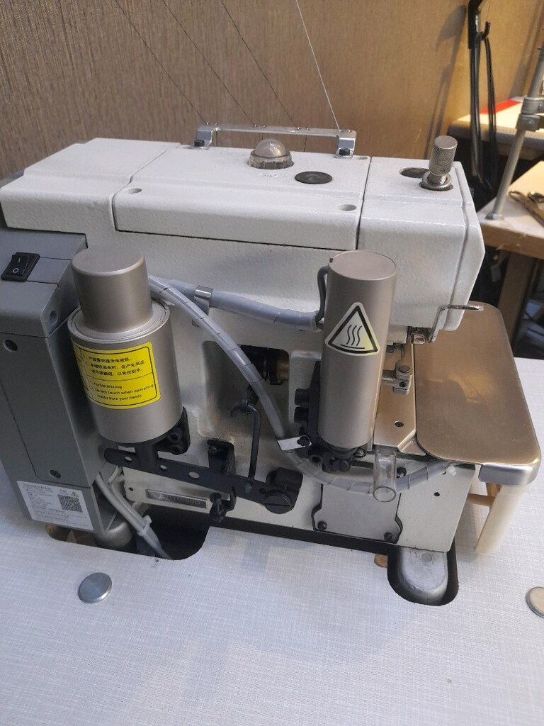 4iplik Direct Drive Full Otomatik Overlok makinesi - 4