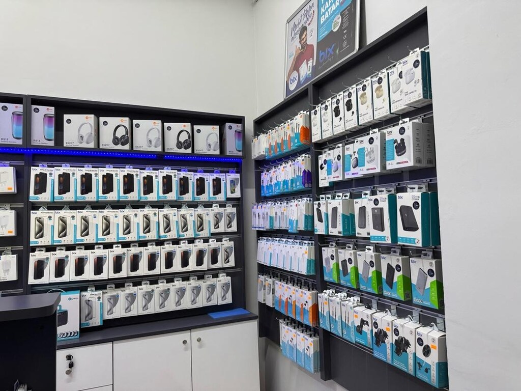 CEP TELEFONU MAĞAZA MOBİLYASI - 8