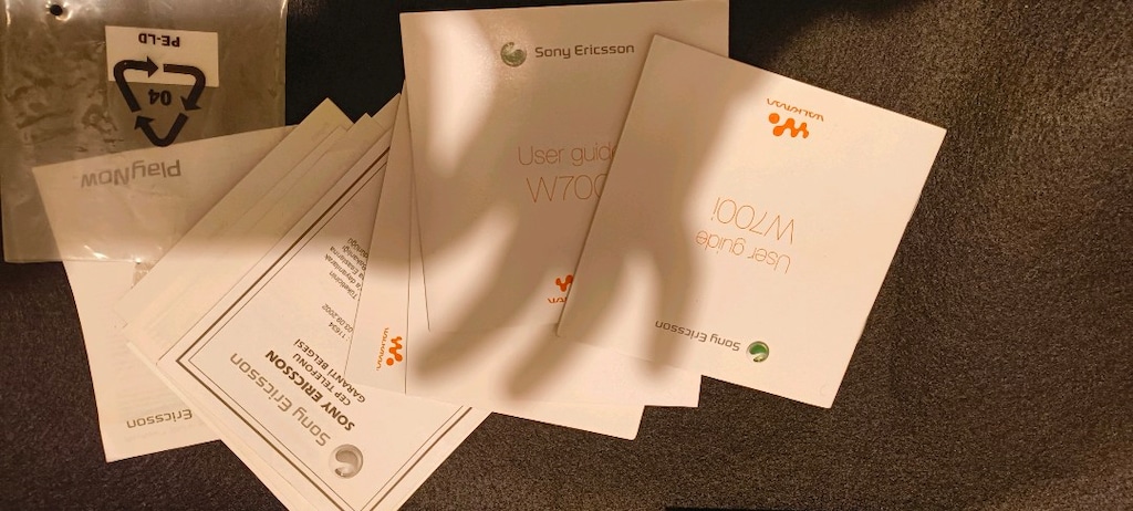 Sony Ericsson W700i Kutu ve Kabloları - 3