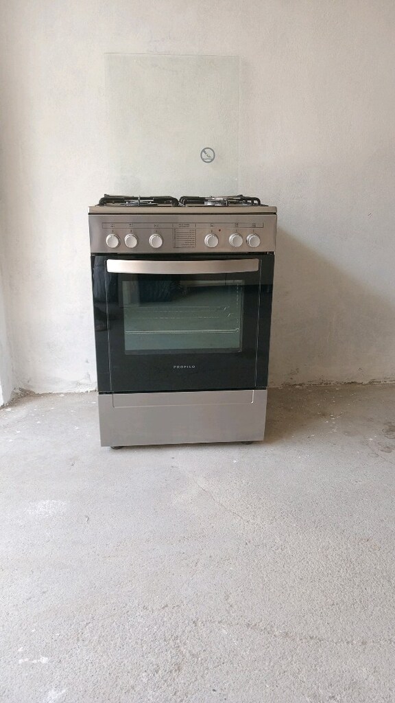 Profilo Ocak, büyük boy ayna, halı bonya lavabo takımı çeşitli ev eşya
