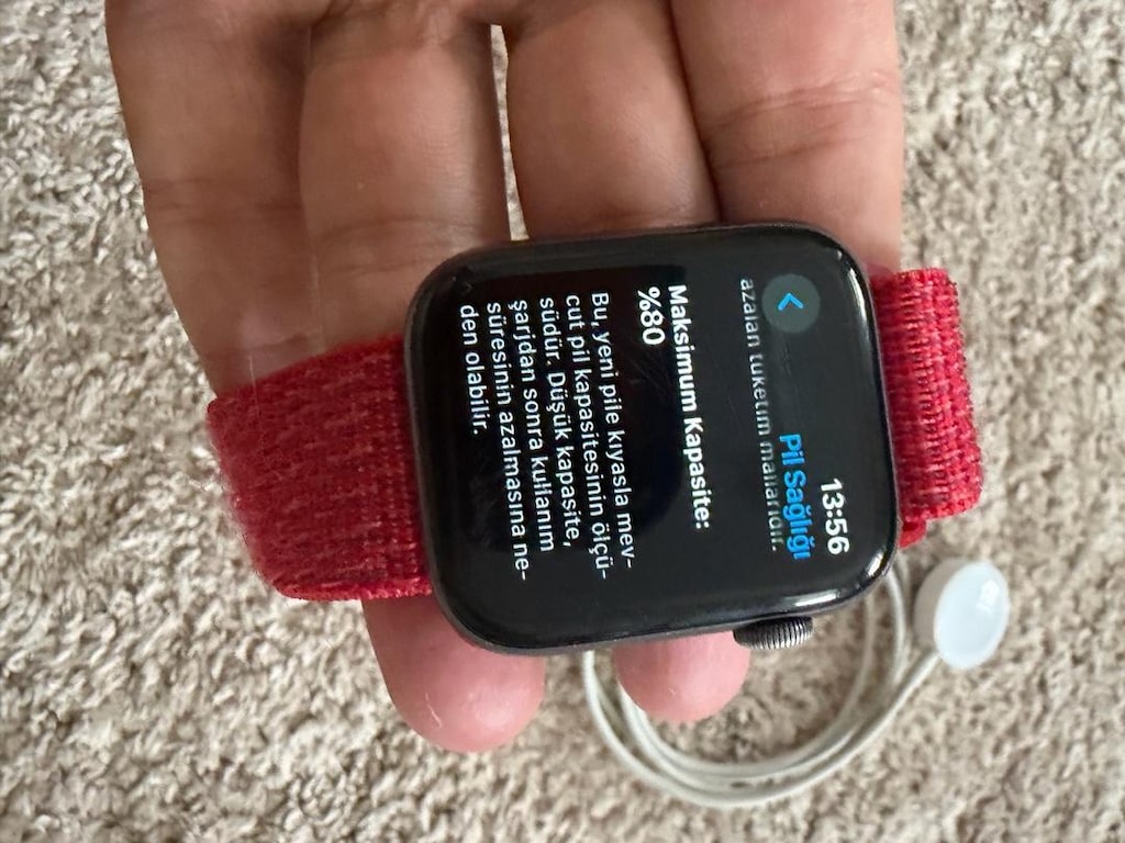 Apple Watch 5. seri 44 mm - 5