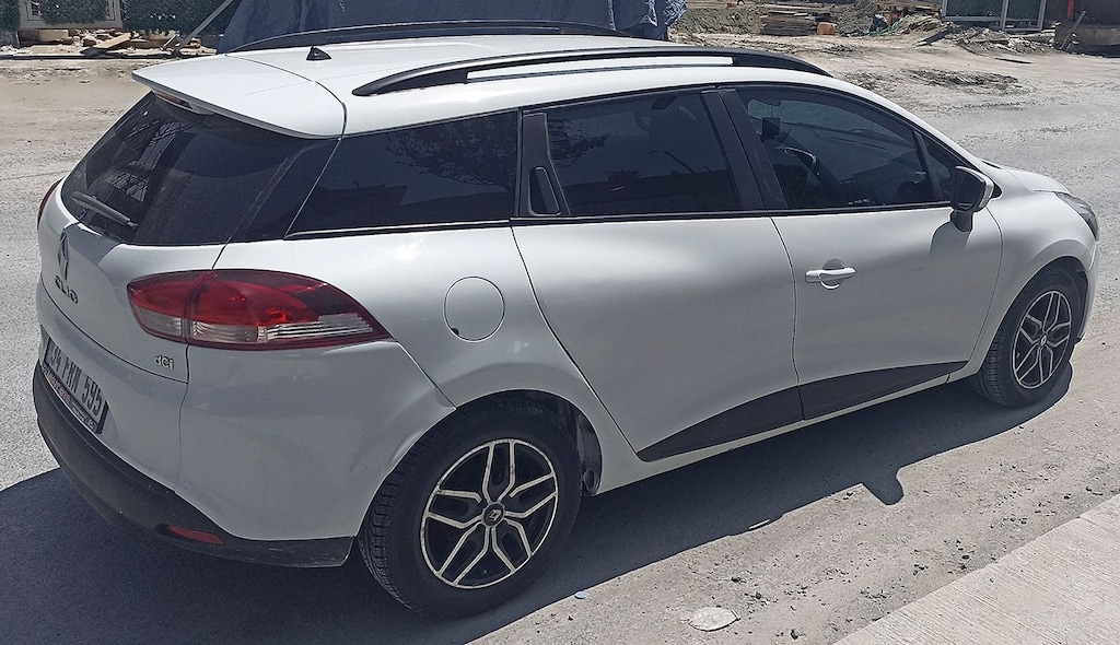 SAHİBİNDEN CLIO SPORTOURER JOY 1.5 DCİ - 3