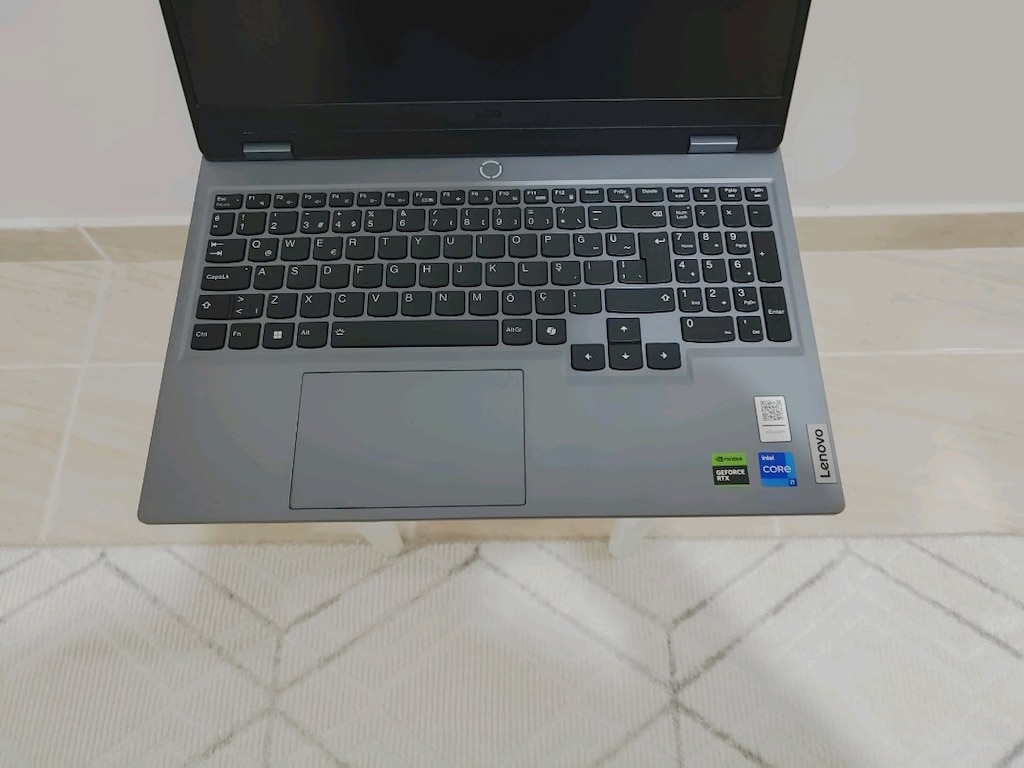 Lenovo Loq 8gb Rtx4060 i7 13650HX Takas Laptop ile Olur 24Ram 512ssd - 2