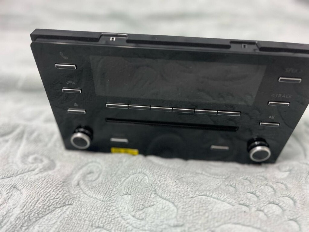 TOYOTA EKRAN 2019 - 2