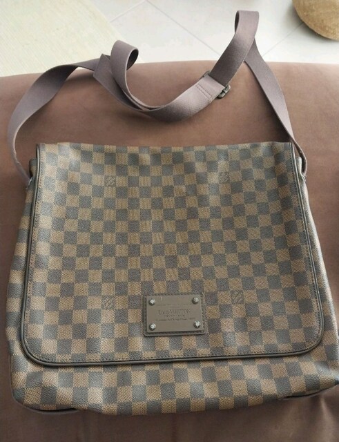 Louis VUITTON Postacı Çanta