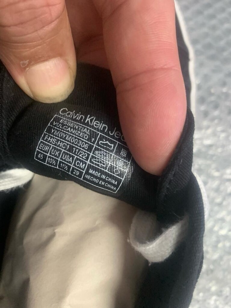 calvin klein marka sıfır diyebilirim 45 numara ayakkabı erkek tarz - 2