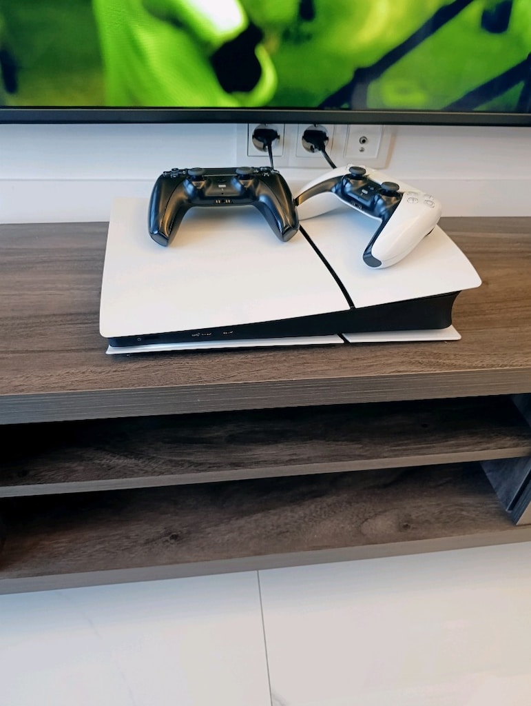 PlayStation 5 dıgıtal slim - 2