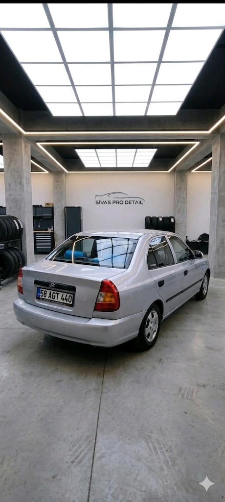 Hyundai Accent milenyum 1.3 HD 2001 - 4