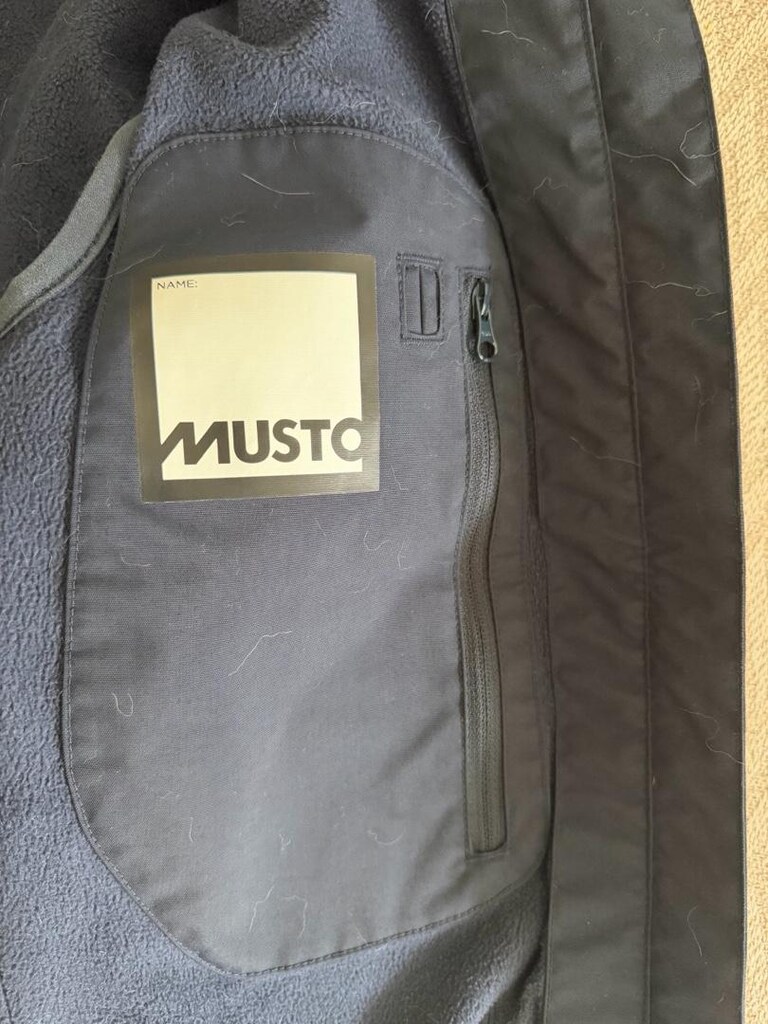 Musto Br1 yelek - 5
