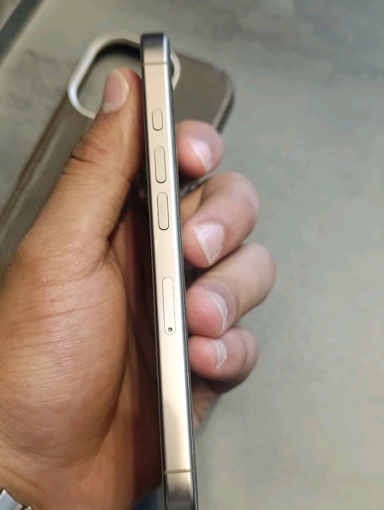 iPhone 16 pro - 5