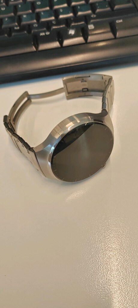 Huawei watch 4 pro titanium - 2