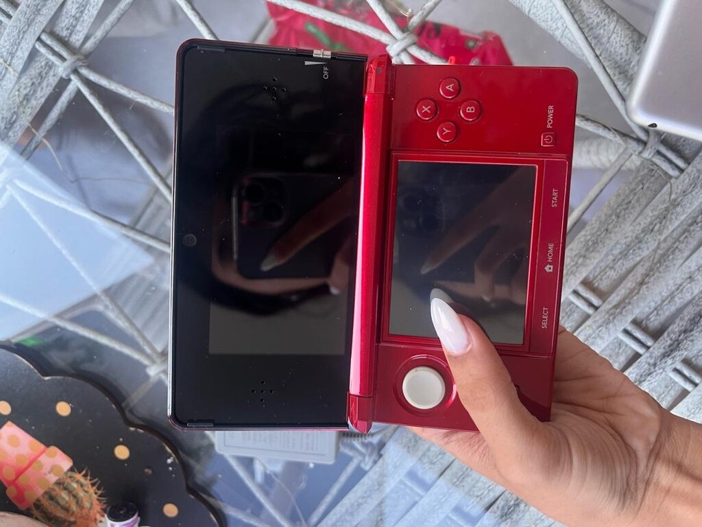 Nintendo 3DS Region Free Console - 6