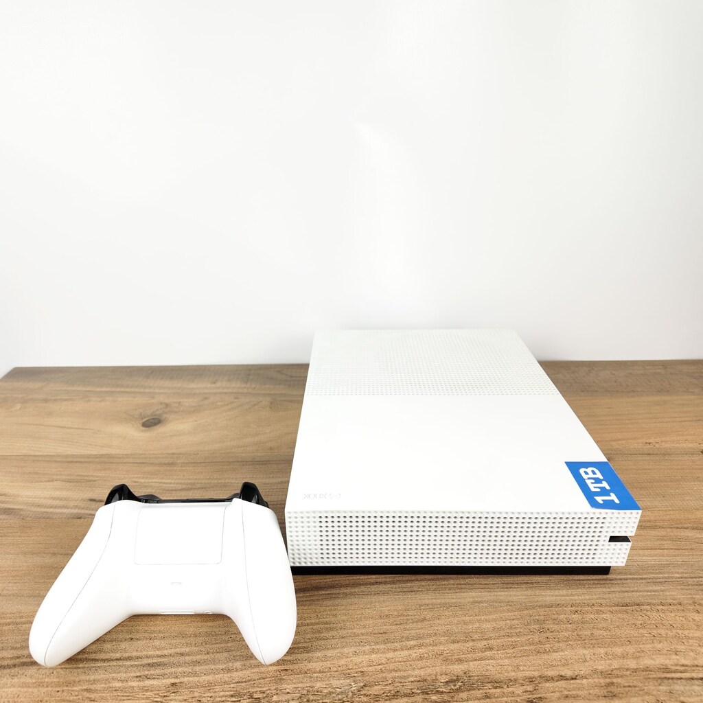 MICROSOFT XBOX ONE S 1 TB TEK KOLLU İKİNCİ EL GARANTİLİ - 3