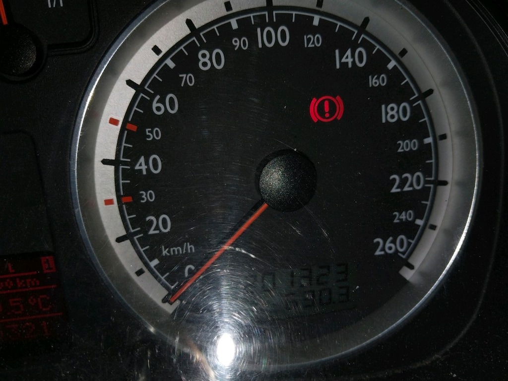 Volkswagen Golf - 15