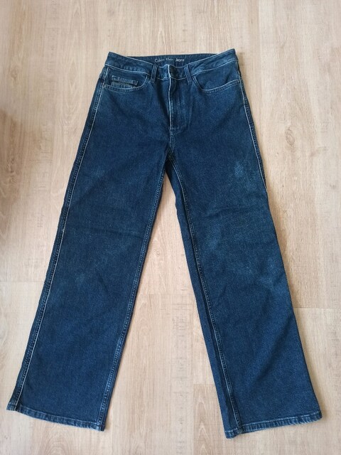 Sıfır ürün Orjinal Calvin Klein 28/30 wide leg