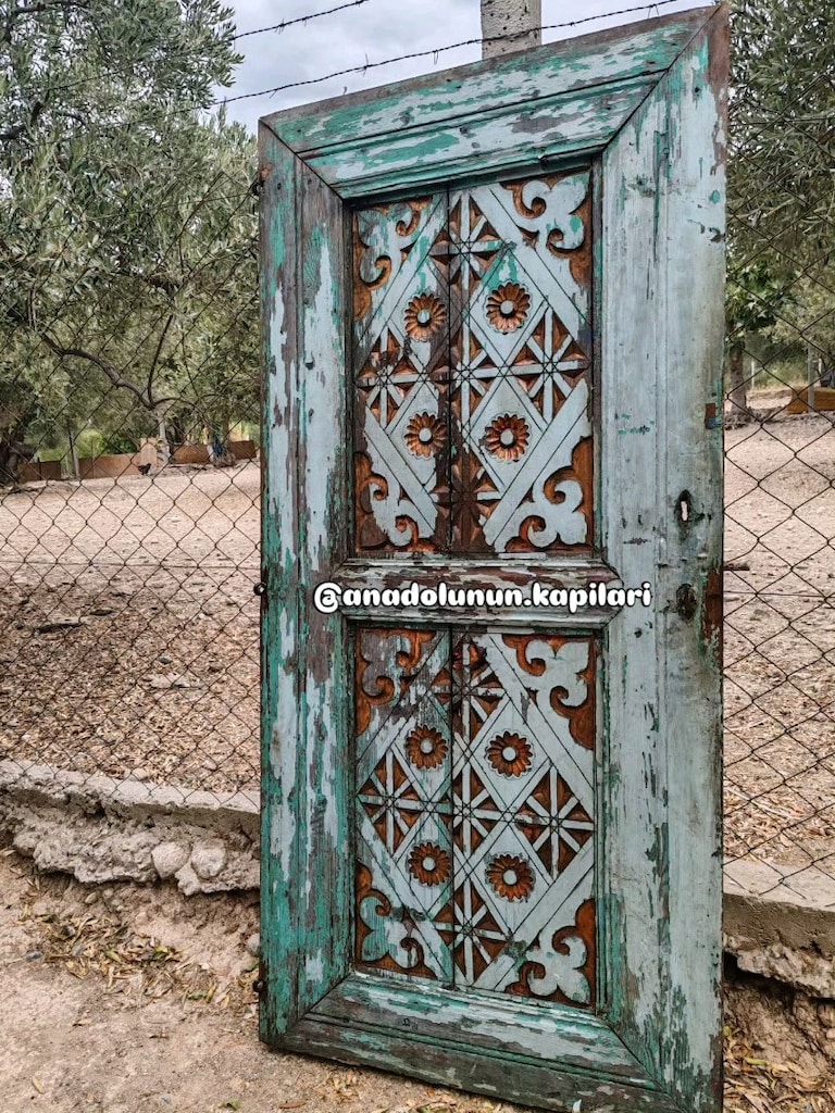 tamamı el oyması eski ahşap kapı 170/80 cm - 3