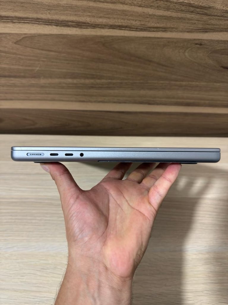 MacBook Pro / M1 Pro / 14 inç / 16 GB Ram / 512 GB Ssd - 6