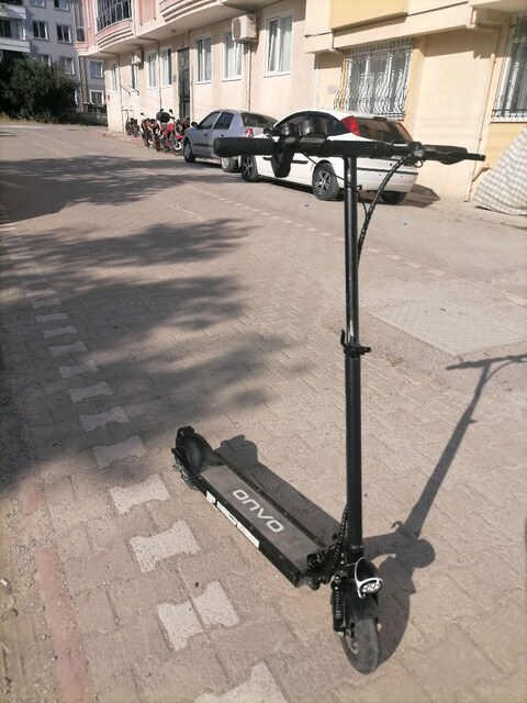 ONVO OV-007 X 500 W Elektrikli Scooter