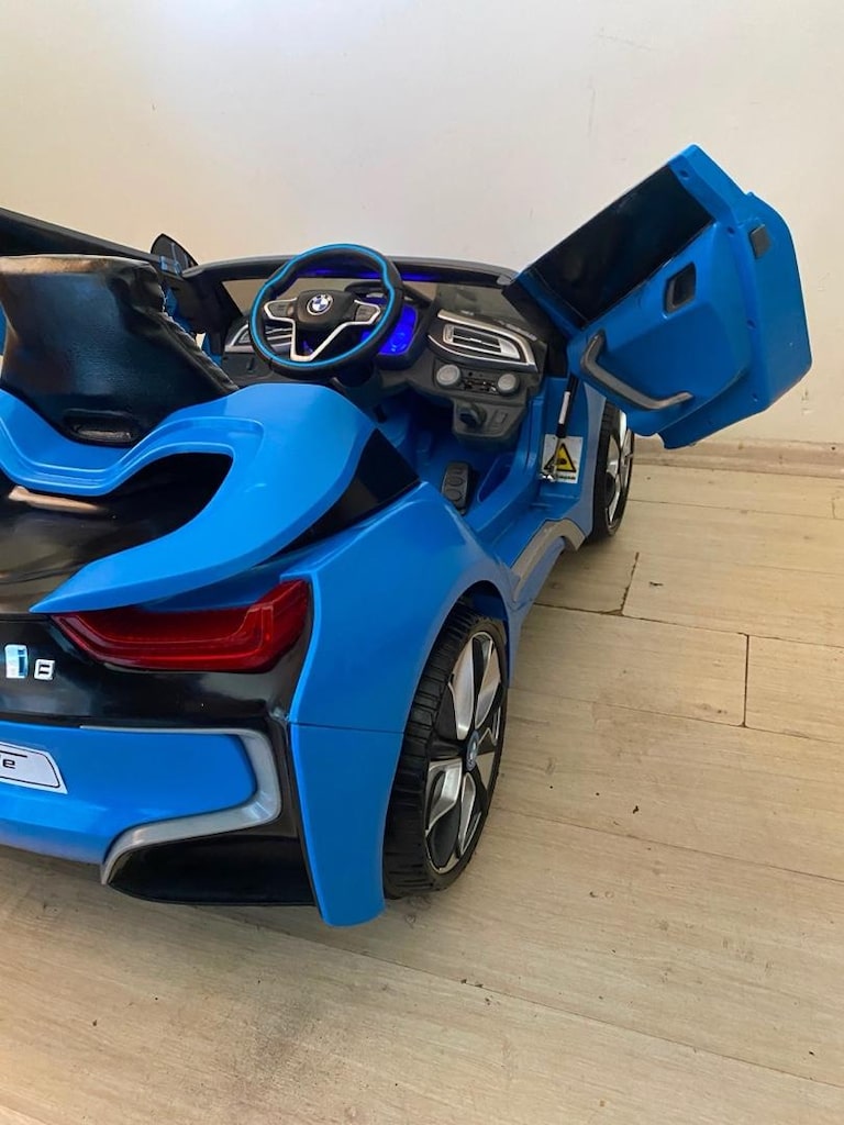 BMW İ8 **LİSANSLI** Akülü Sport Araba - 6