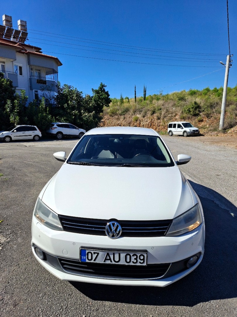 HATASİZ BOYASİZ TRAMERSIZ JETTA 1.6 TDI CONFORTLINE - 8