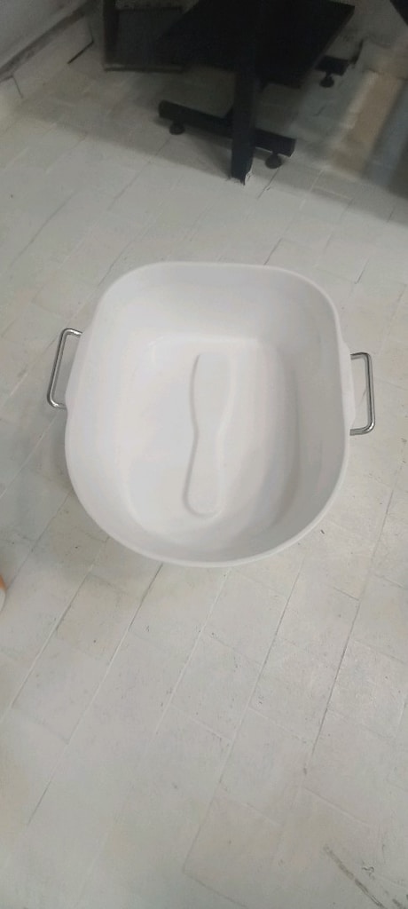 Kuaför / Güzellik Salonu Pedikür Leğeni – Metal Ayaklı - 5