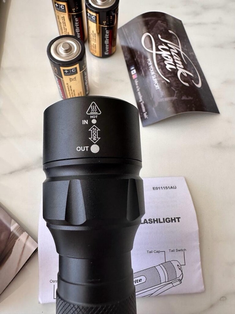 EverBrite LED Yakınlaştırılabilir, Torch Süper Hafif 600 Lümen, 4 Modl - 10