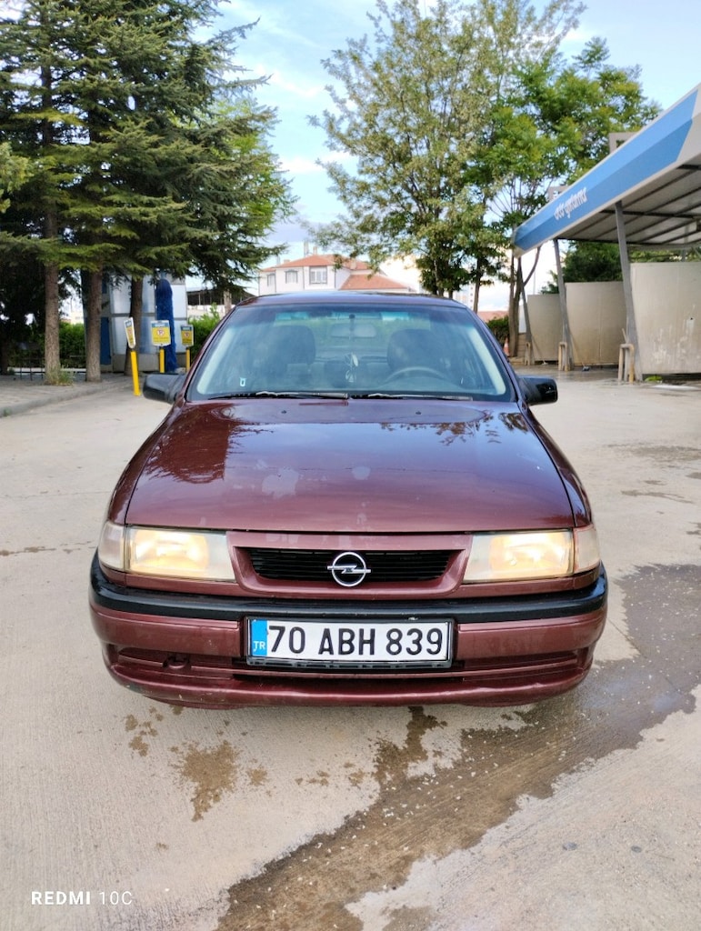 ACİL 95 Model Opel Vectra 2.0 - 2