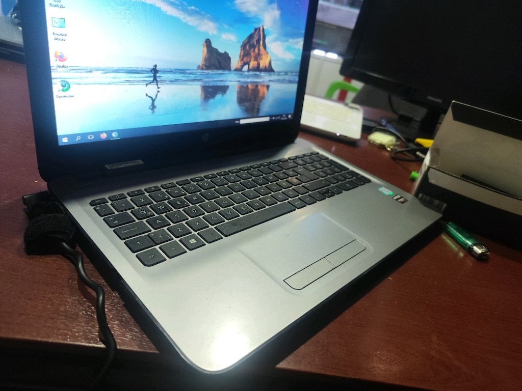 HP notebook - 4